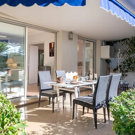 Garden-level In Palm With Garage Apartamento *