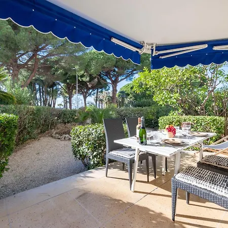 Apartamento Garden-level In Palm With Garage